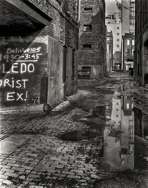 alley toledo.JPG