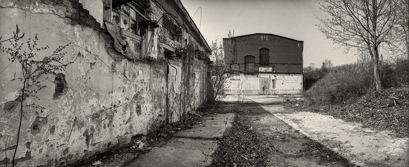 deserted building, alleya